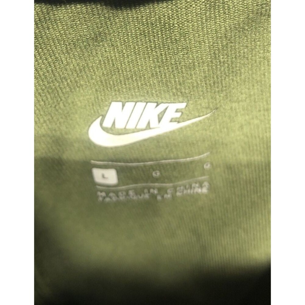 Nike Women’s Athletic Set Size Large Green Camo Houndstooth Crop Top Leggings - Picture 7 of 16